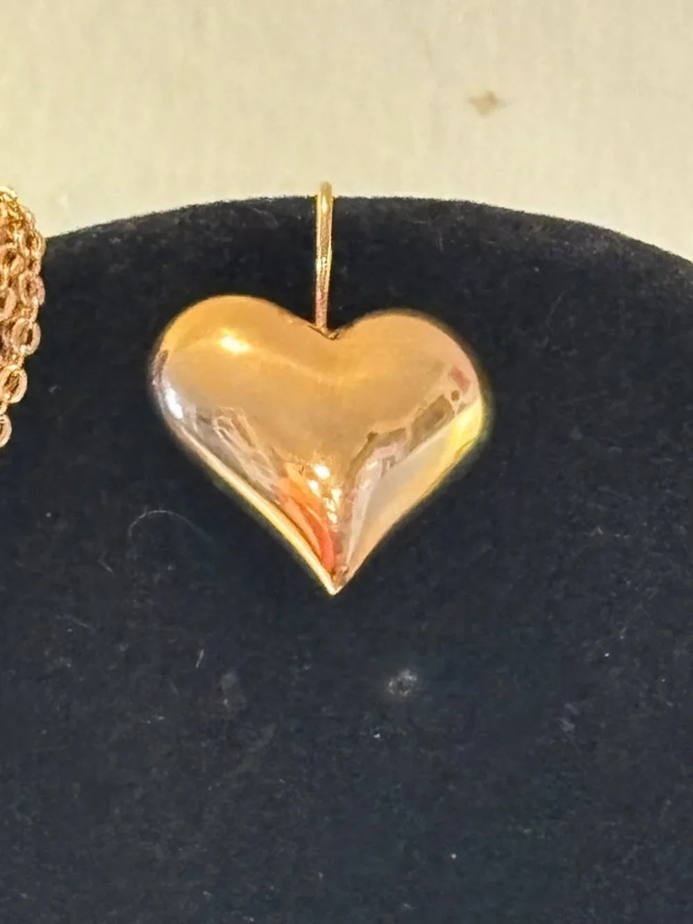 Vintage Gold Tone 10 Strand Chain with Puffy Heart Necklace & Matching Earrings